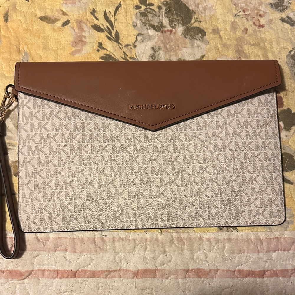 Michael Kors Tan and Cream Envelope Clutch
